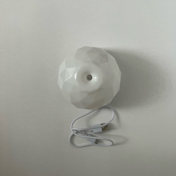 🟥SOLD🟥 - Picture 2 of 4